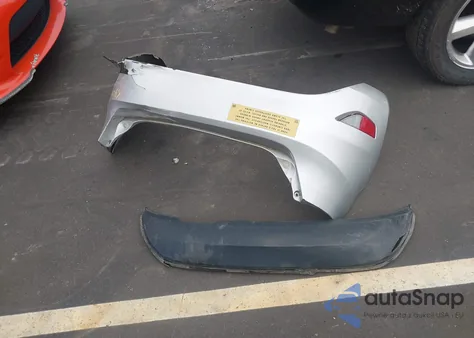 2019 Ford Fiesta Se z USA, uszkodzony, nr VIN 3FADP4EJ8KM142723